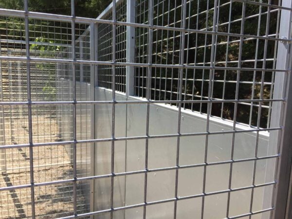 rete elettrosaldata saldata su pannello