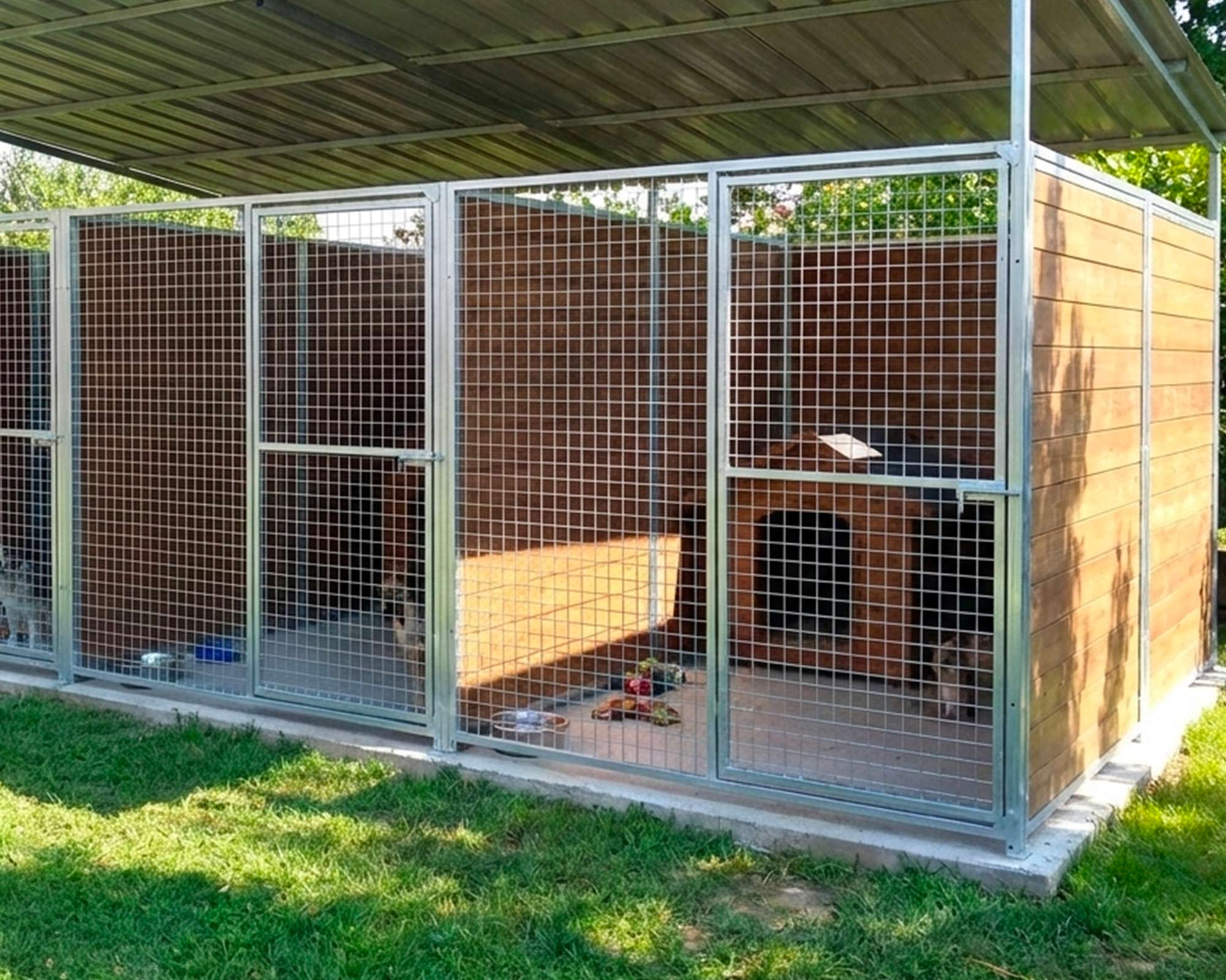 parete-divisoria-legno-box-cani-doghe